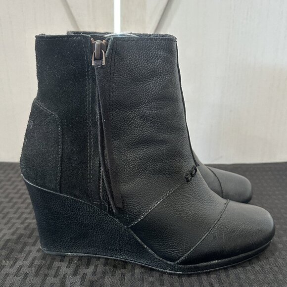 TOMS Desert High Wedge Suede & Leather Bootie - Picture 2 of 11